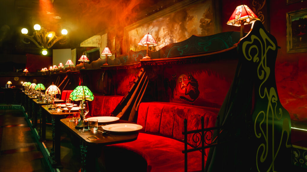 Chat Noir! The immersive experience brings Paris to London